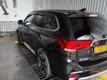 https://riyasewana.com/uploads/mitsubishi-outlander-17125739492.jpg