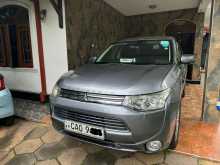 Mitsubishi Outlander 2013 SUV