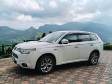 Mitsubishi Outlander 2015 SUV