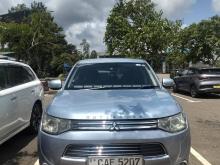 Mitsubishi Outlander 2014 SUV