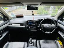 https://riyasewana.com/uploads/mitsubishi-outlander-1913551517716.jpg