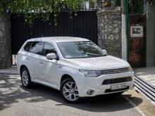 Mitsubishi Outlander 2014 SUV