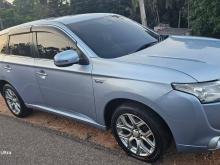 Mitsubishi Outlander 2014 SUV