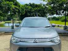 Mitsubishi Outlander 2013 SUV