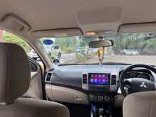 https://riyasewana.com/uploads/mitsubishi-outlander-2013-1810522612384.jpg