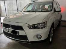 https://riyasewana.com/uploads/mitsubishi-outlander-2013-1810522612632.jpg