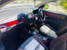 https://riyasewana.com/uploads/mitsubishi-outlander-2013-622471812753.jpg