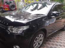 Mitsubishi Outlander 2013 SUV