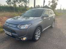 https://riyasewana.com/uploads/mitsubishi-outlander-2014-118340712092.jpg