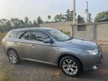 Mitsubishi Outlander 2014 SUV
