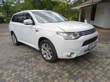 Mitsubishi Outlander 2014 SUV