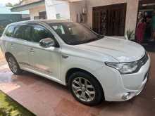 Mitsubishi Outlander 2014 SUV