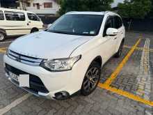 Mitsubishi Outlander 2014 SUV