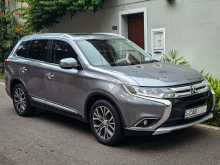 Mitsubishi Outlander 2015 SUV