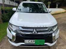 Mitsubishi Outlander 2015 SUV