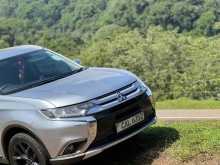 Mitsubishi OUTLANDER 2015 SUV
