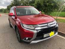 Mitsubishi Outlander 2015 SUV