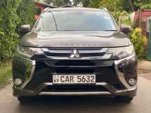 Mitsubishi Outlander 2015 SUV