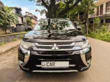 Mitsubishi Outlander 2015 SUV