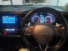 https://riyasewana.com/uploads/mitsubishi-outlander-2015-25542012583.jpg