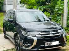 Mitsubishi Outlander 2015 SUV