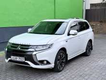 Mitsubishi Outlander 2015 SUV