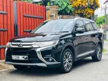 Mitsubishi Outlander 2015 SUV