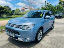 Mitsubishi Outlander 2015 SUV