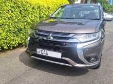 Mitsubishi Outlander 2015 SUV