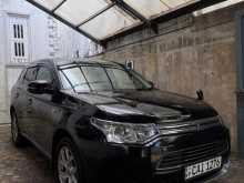 Mitsubishi Outlander 2015 SUV