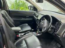 https://riyasewana.com/uploads/mitsubishi-outlander-2015-722445612093.jpg