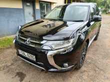 Mitsubishi Outlander 2017 SUV