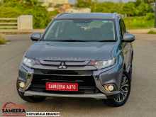 Mitsubishi Outlander 2015 SUV