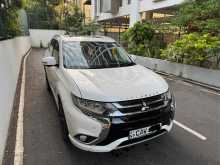 Mitsubishi Outlander 2016 SUV