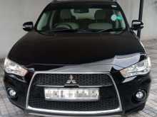 Mitsubishi Outlander 2010 SUV