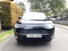 https://riyasewana.com/uploads/mitsubishi-outlander-211372661.jpg