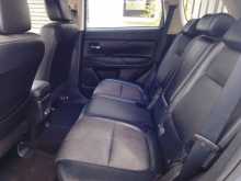 https://riyasewana.com/uploads/mitsubishi-outlander-2114159896.jpg