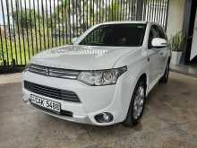https://riyasewana.com/uploads/mitsubishi-outlander-211433711.jpg