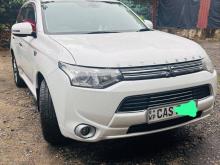 Mitsubishi Outlander 2014 SUV