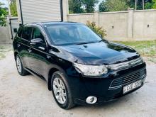 Mitsubishi Outlander 2015 SUV