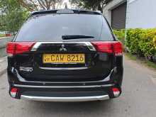 https://riyasewana.com/uploads/mitsubishi-outlander-2182713112.jpg