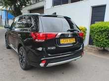 https://riyasewana.com/uploads/mitsubishi-outlander-2182713563.jpg