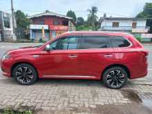 https://riyasewana.com/uploads/mitsubishi-outlander-221039215003.jpg
