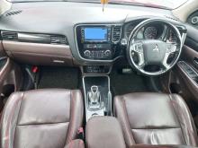 https://riyasewana.com/uploads/mitsubishi-outlander-221040006834.jpg
