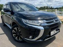 Mitsubishi Outlander 2015 SUV