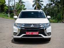 Mitsubishi Outlander 2015 SUV