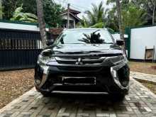 Mitsubishi Outlander 2016 SUV