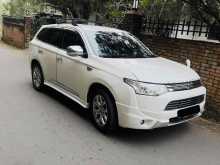 Mitsubishi Outlander 2013 SUV