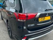 https://riyasewana.com/uploads/mitsubishi-outlander-26191522922.jpg