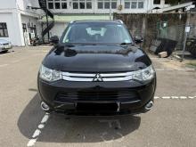 Mitsubishi Outlander 2014 SUV
